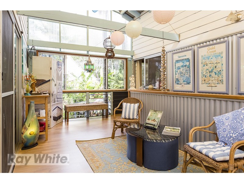 5 Mareela Street, Coochiemudlo Island QLD 4184