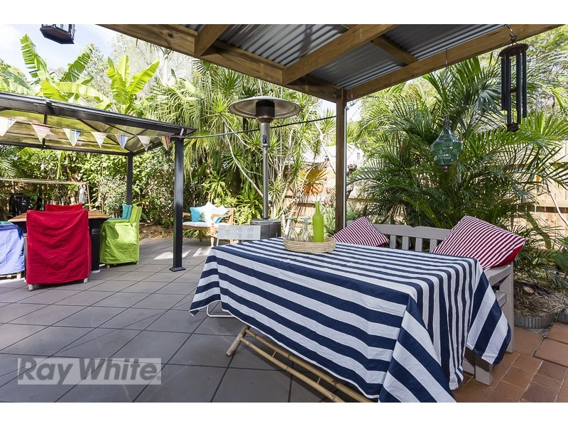 5 Mareela Street, Coochiemudlo Island QLD 4184