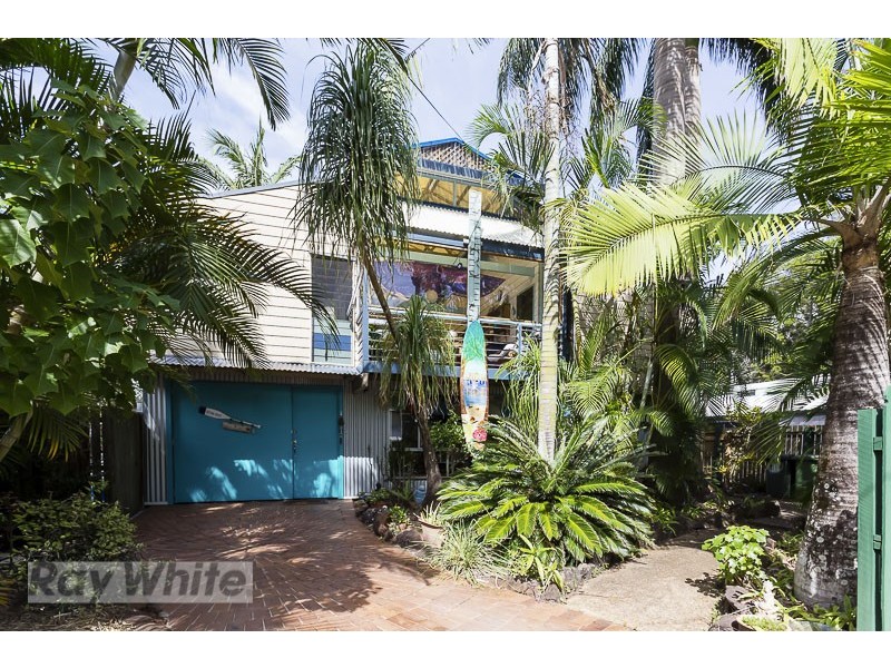 5 Mareela Street, Coochiemudlo Island QLD 4184