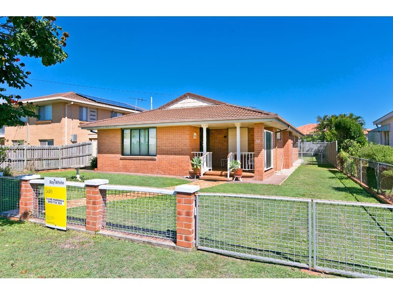 32 Base Street, Victoria Point QLD 4165