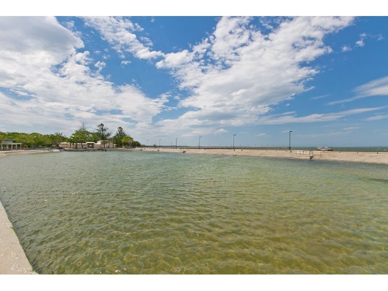 90 Haylock Street, Wynnum QLD 4178