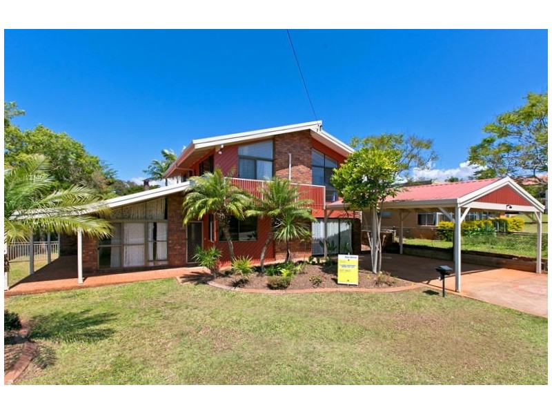 11 Albert Street, Victoria Point QLD 4165