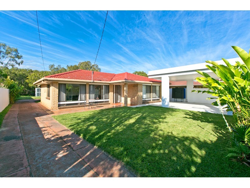 25 Lancewood  Street, Victoria Point QLD 4165