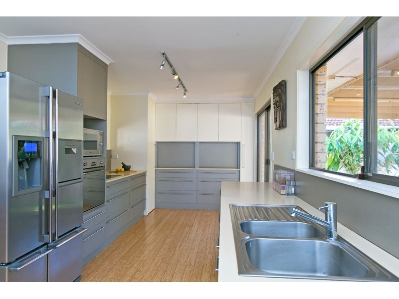 25 Lancewood  Street, Victoria Point QLD 4165