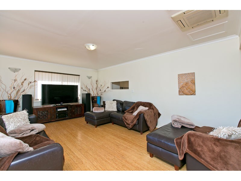 25 Lancewood  Street, Victoria Point QLD 4165