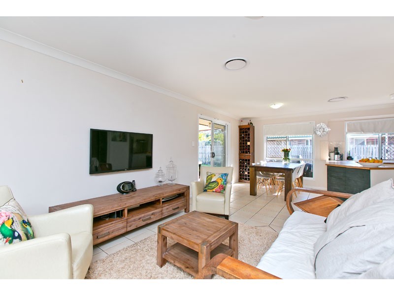 30 Kintyre Street, Victoria Point QLD 4165