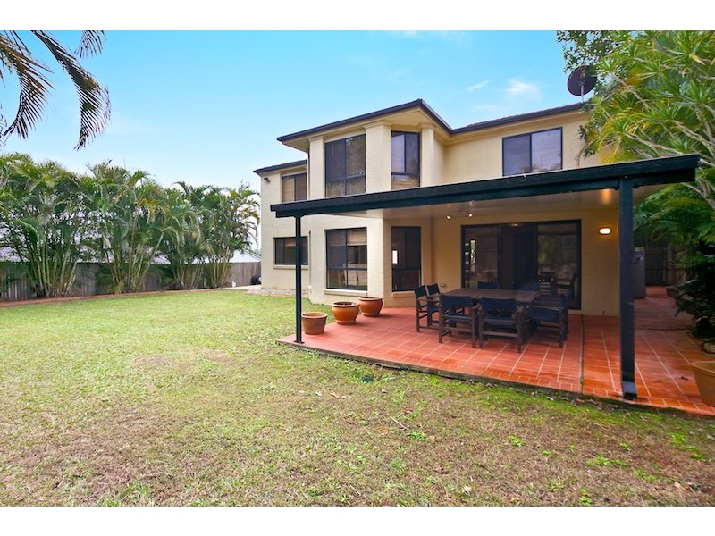 17 Roger Court, Redland Bay QLD 4165
