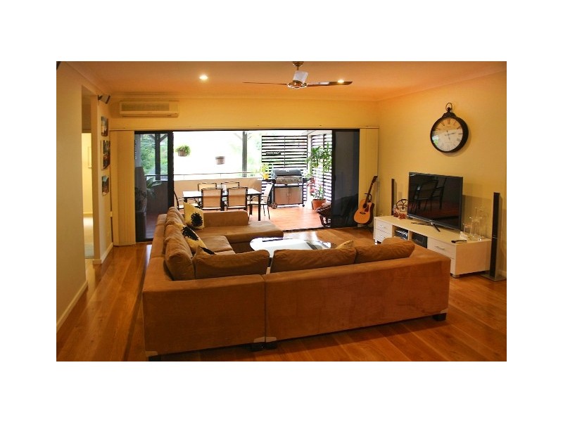 5/8 Cambridge Street, Bulimba QLD 4171