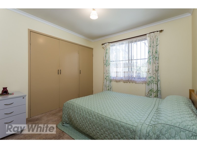 27 Perulpa Street, Coochiemudlo Island QLD 4184