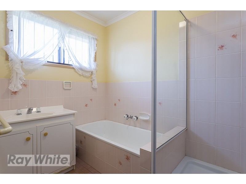 27 Perulpa Street, Coochiemudlo Island QLD 4184