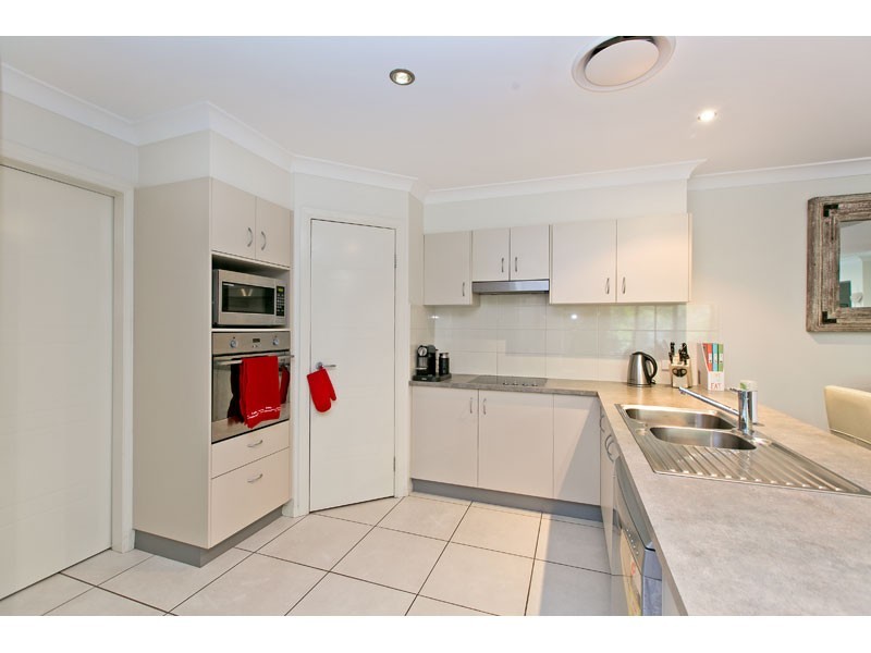 1/1 Shearwater Street, Cleveland QLD 4163