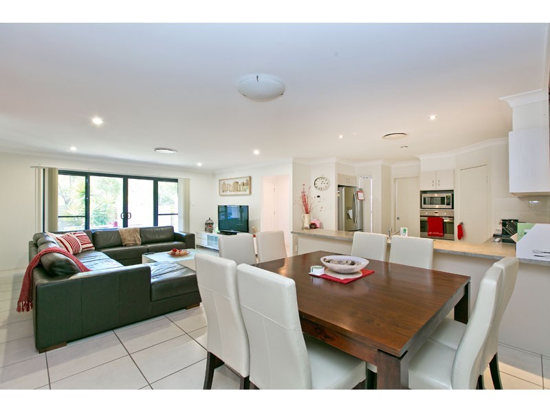 1/1 Shearwater Street, Cleveland QLD 4163