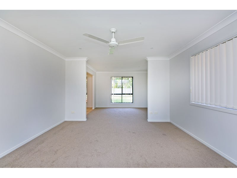 14 Seaholly Crescent, Victoria Point QLD 4165