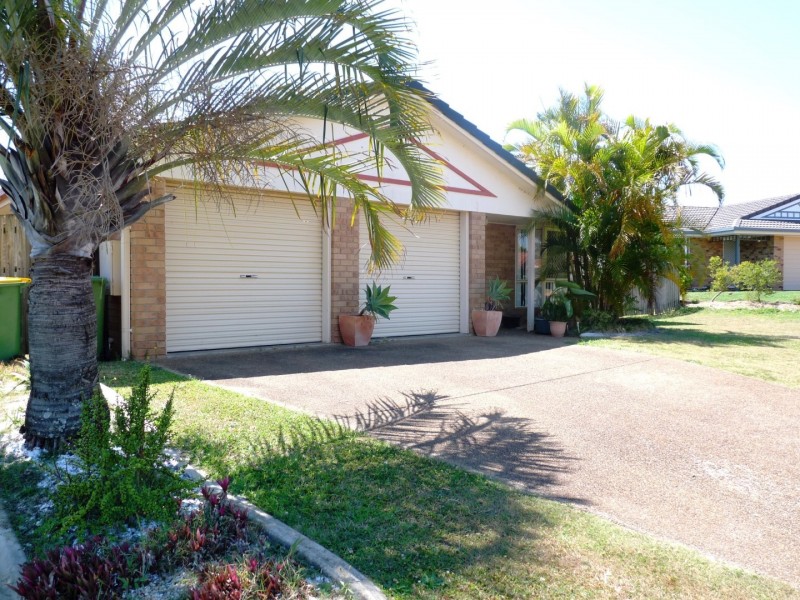 9 Manuela Street, Victoria Point QLD 4165