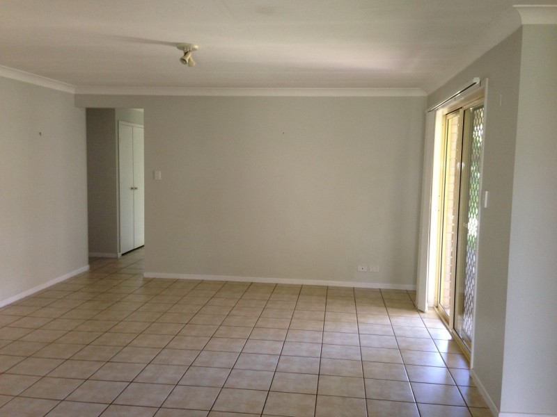 9 Manuela Street, Victoria Point QLD 4165