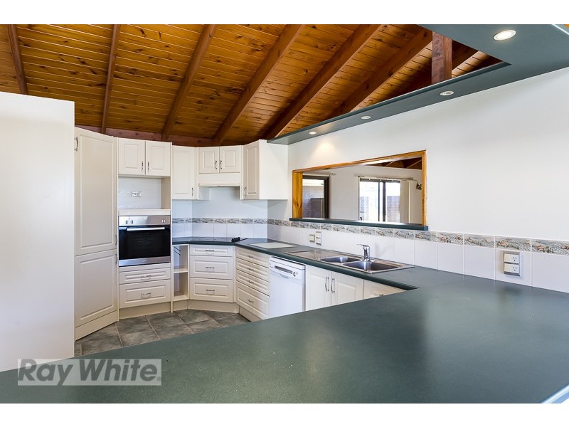 68 Bunker Road, Victoria Point QLD 4165