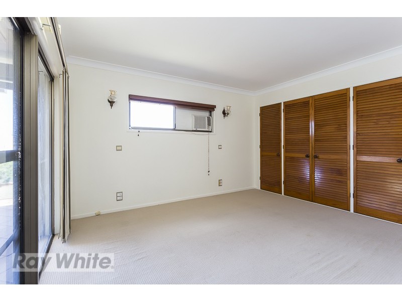 68 Bunker Road, Victoria Point QLD 4165