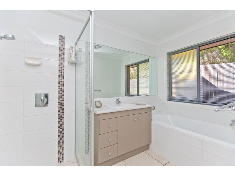 182 Waterloo Street, Cleveland QLD 4163