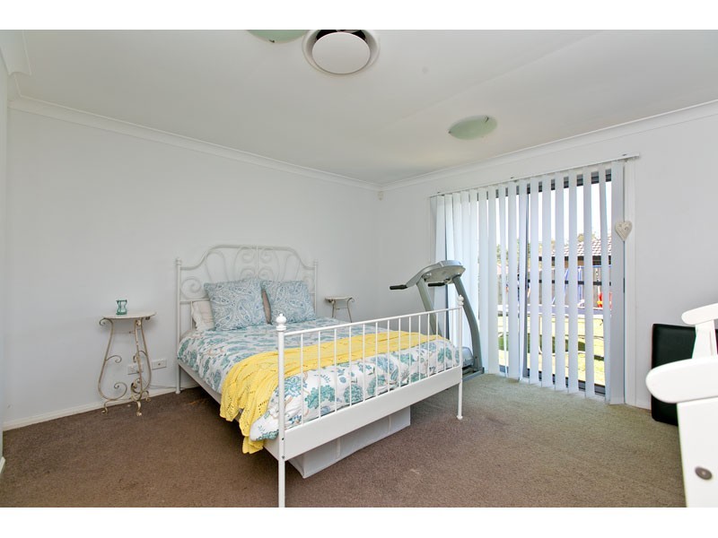 182 Waterloo Street, Cleveland QLD 4163