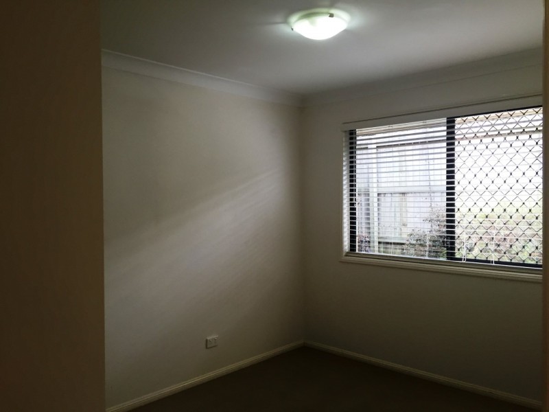 2 Anchor Place, Redland Bay QLD 4165