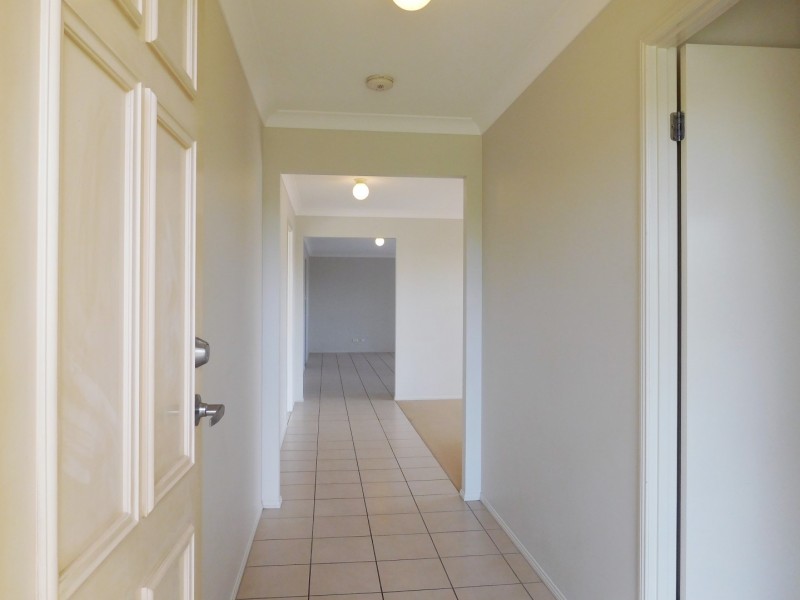 11 Fiddlewood Street, Victoria Point QLD 4165