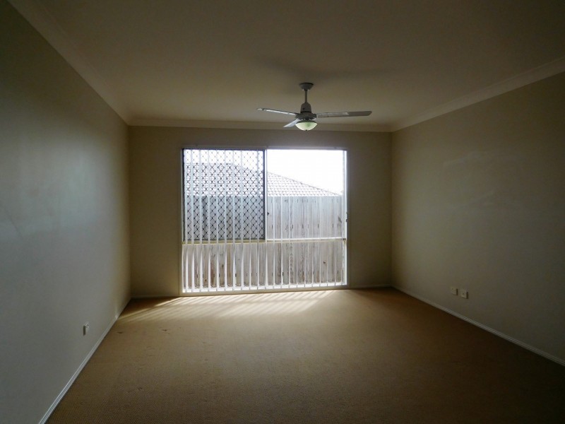 11 Fiddlewood Street, Victoria Point QLD 4165