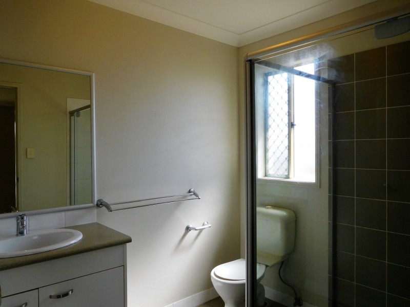 11 Fiddlewood Street, Victoria Point QLD 4165