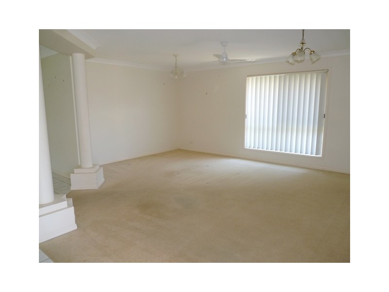 8 Argyle Place, Victoria Point QLD 4165