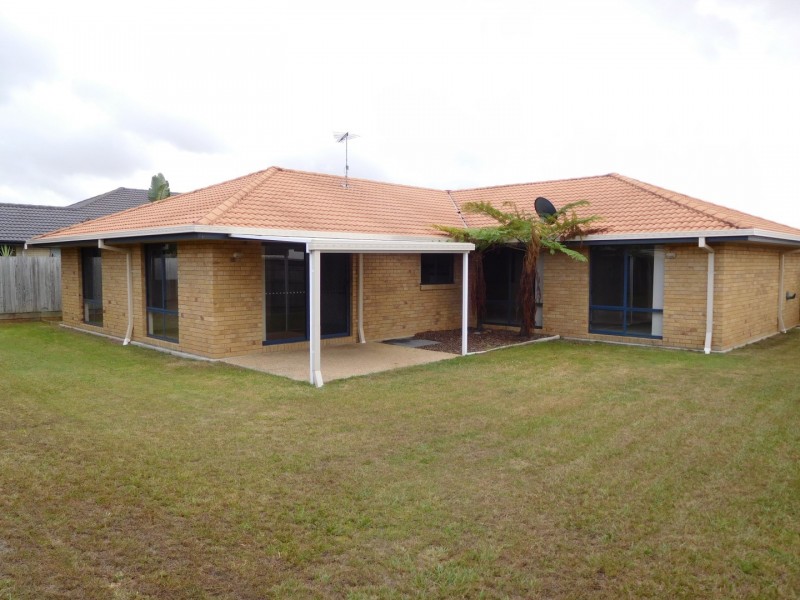 10 Balsam Street, Redland Bay QLD 4165