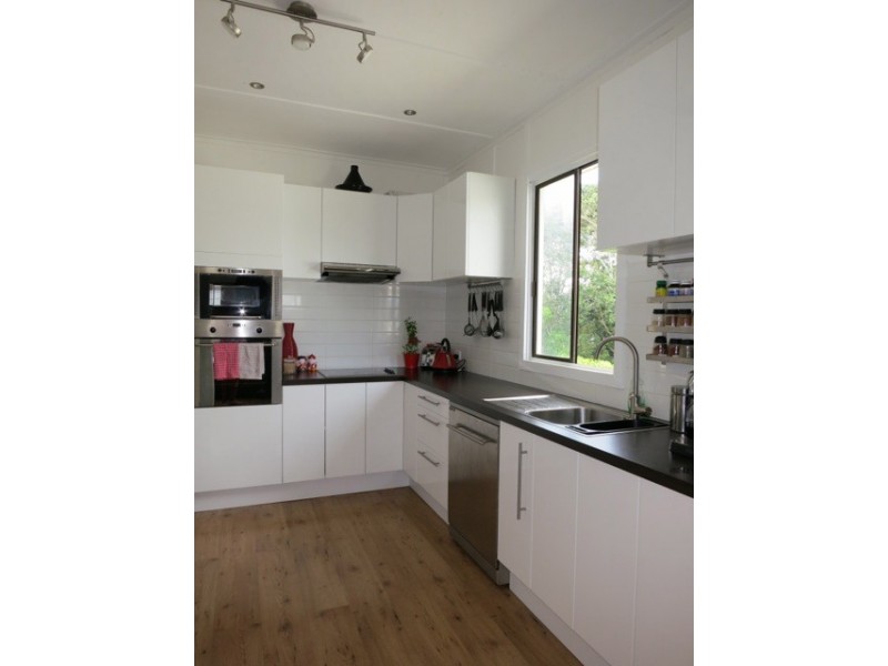 152 Cypress Terrace, Palm Beach QLD 4221