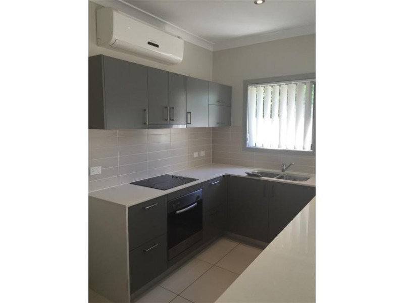 3/8 Boat Street, Victoria Point QLD 4165