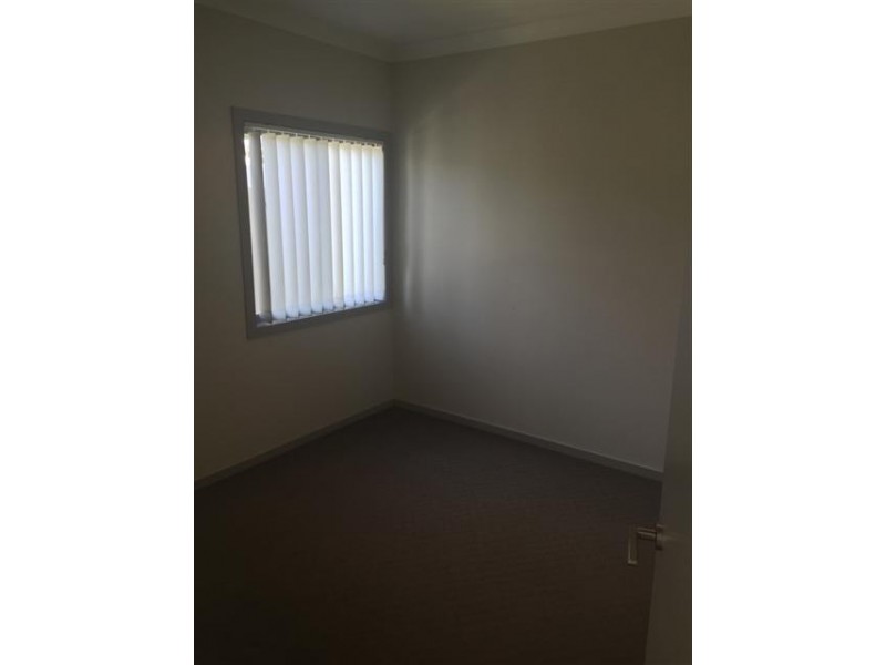 3/8 Boat Street, Victoria Point QLD 4165