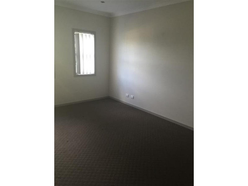 3/8 Boat Street, Victoria Point QLD 4165