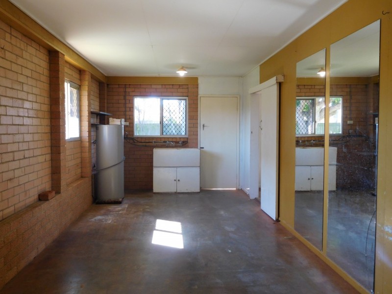 15 Orana Street, Victoria Point QLD 4165