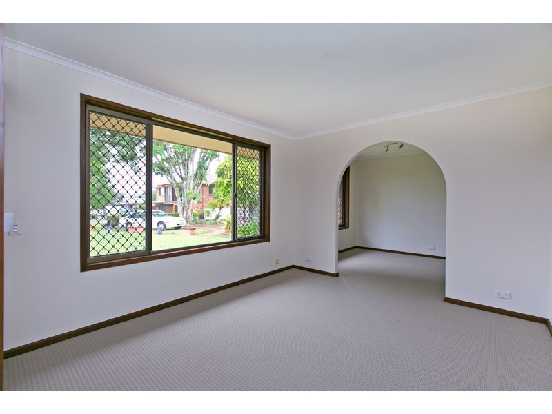 2 Thor Street, Victoria Point QLD 4165