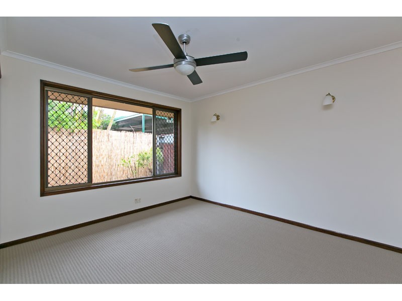 2 Thor Street, Victoria Point QLD 4165