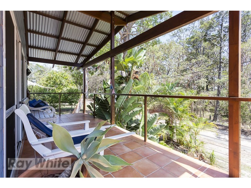 10 Flinders Street, Coochiemudlo Island QLD 4184