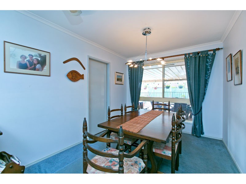 2 Leeds Court, Alexandra Hills QLD 4161