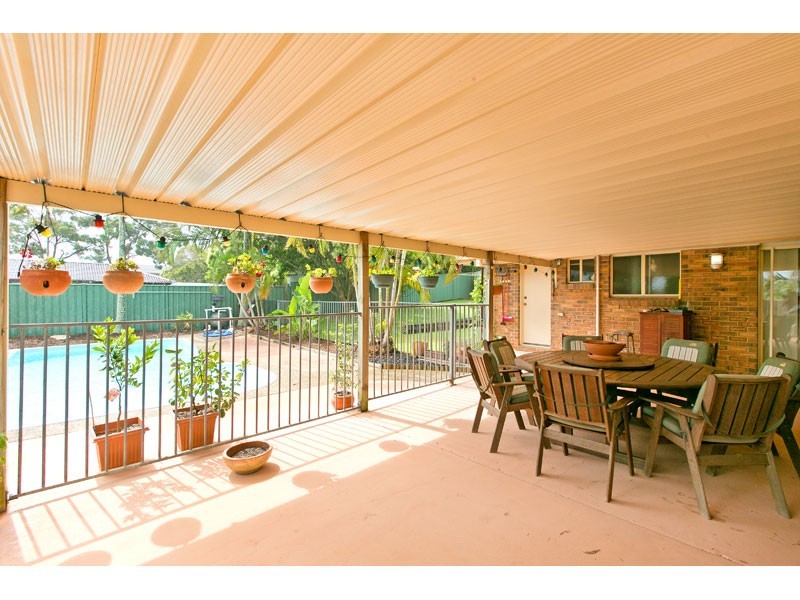2 Leeds Court, Alexandra Hills QLD 4161