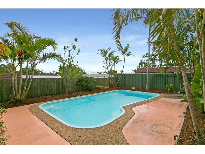 2 Leeds Court, Alexandra Hills QLD 4161
