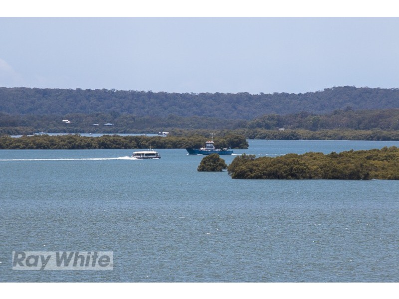 193 Esplanade, Redland Bay QLD 4165