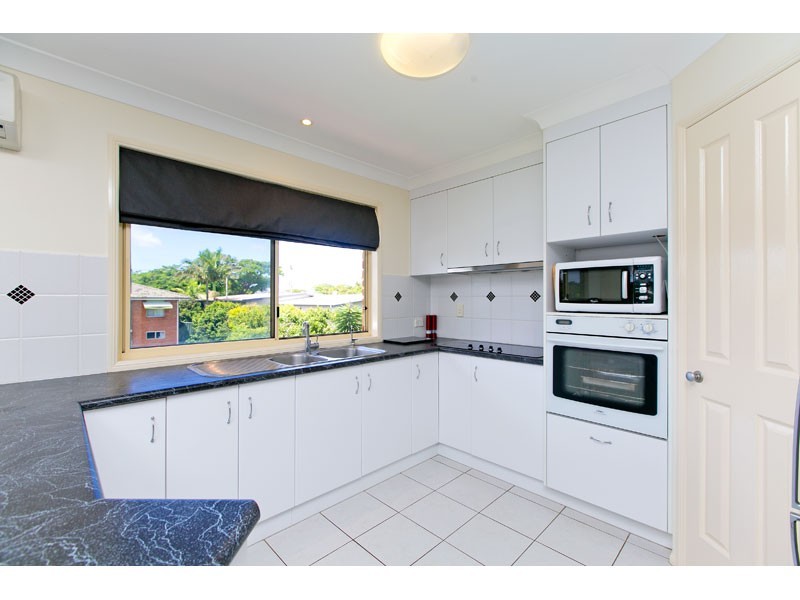 13 Hatchman Street, Victoria Point QLD 4165