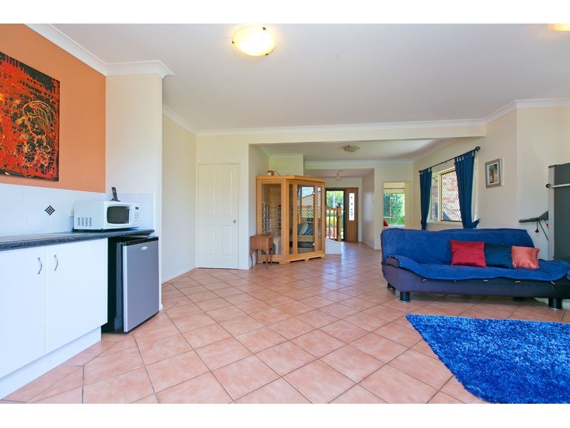 13 Hatchman Street, Victoria Point QLD 4165