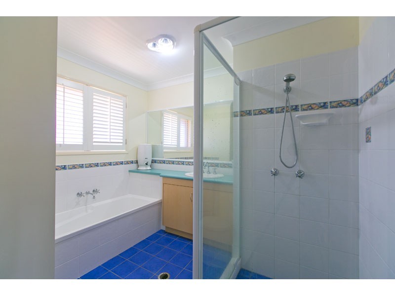 13 Hatchman Street, Victoria Point QLD 4165