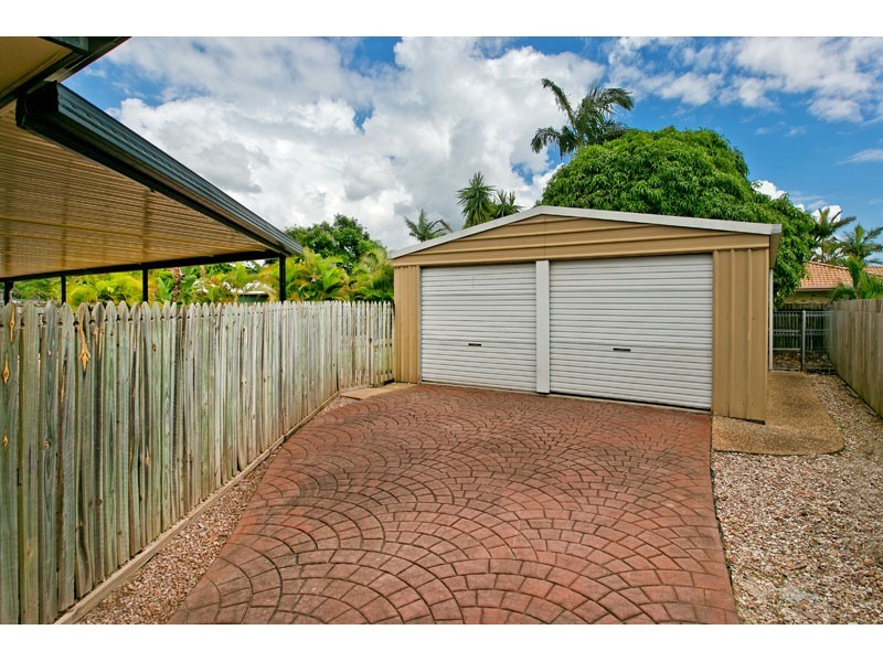 136 Sycamore Parade, Victoria Point QLD 4165