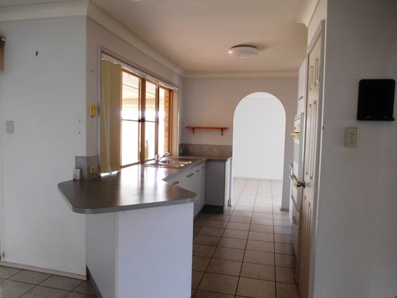 10 Nottingham Drive, Victoria Point QLD 4165