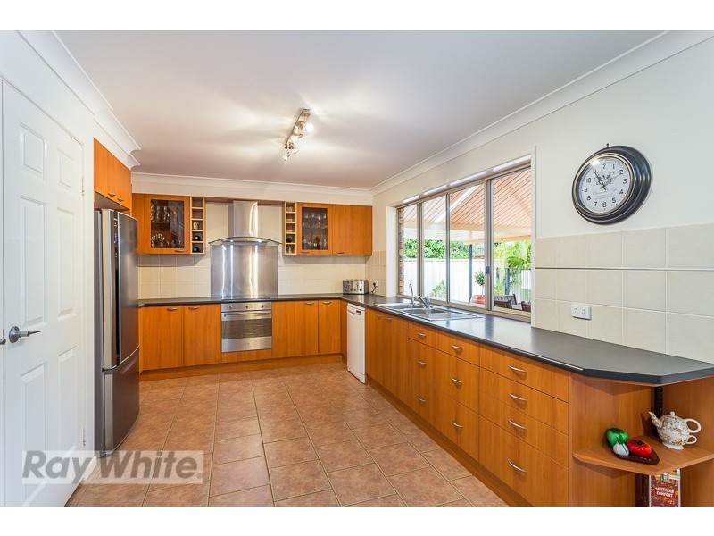 15 Bayswater Drive, Victoria Point QLD 4165