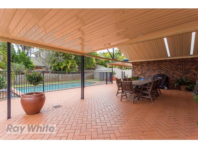 15 Bayswater Drive, Victoria Point QLD 4165