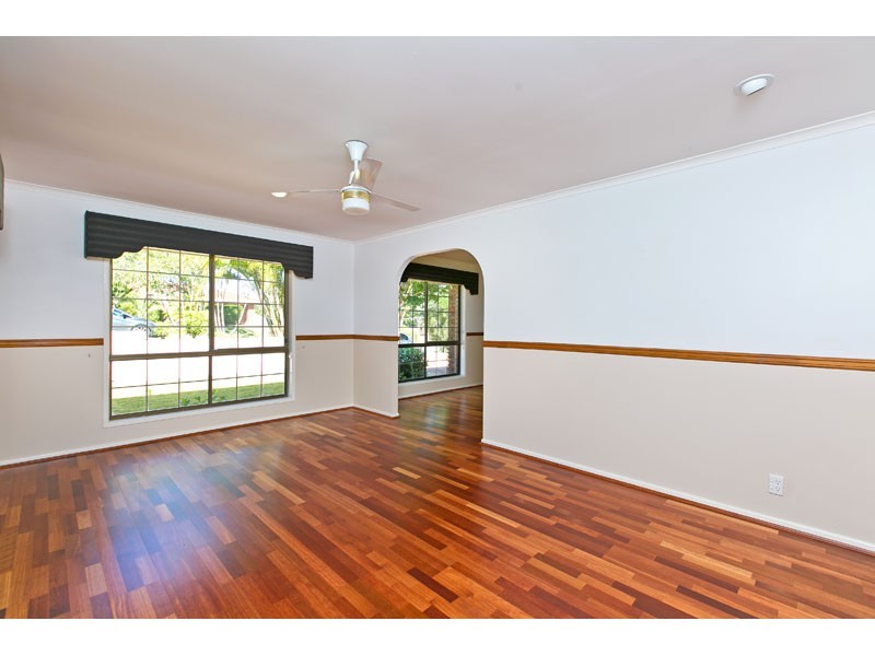 4 Chinnock Court, Alexandra Hills QLD 4161