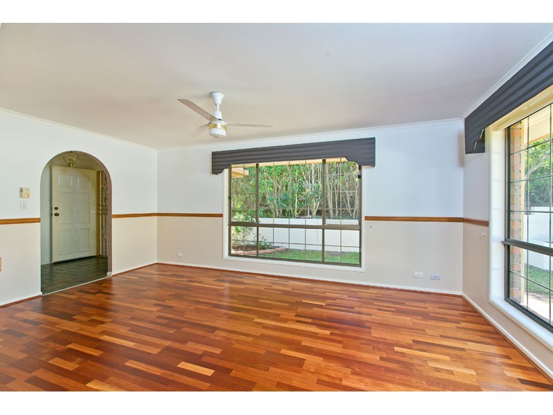 4 Chinnock Court, Alexandra Hills QLD 4161